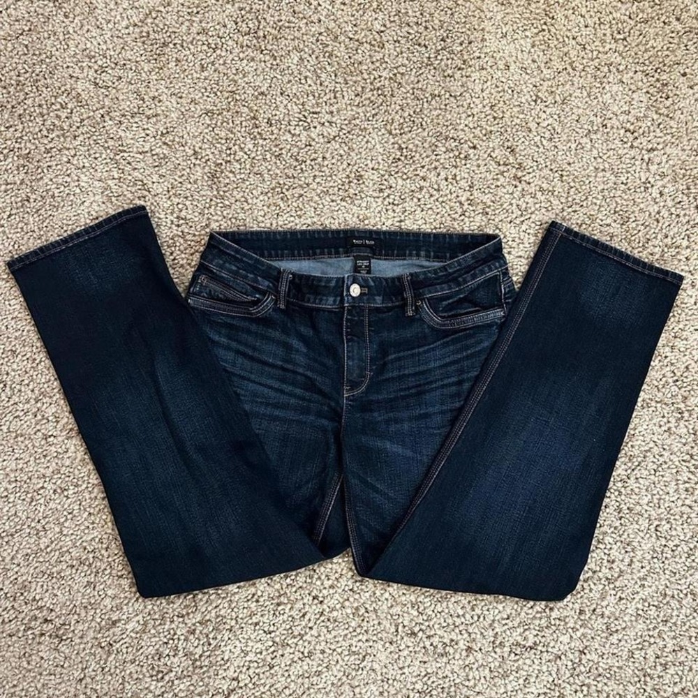 White House Black Market Women's Size 10 Dark Wash Jeans with good stretch.